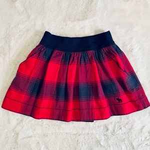 NWT Vintage Abercrombie and Fitch Red & Navy Plaid Circle Mini Skirt w/ Pockets